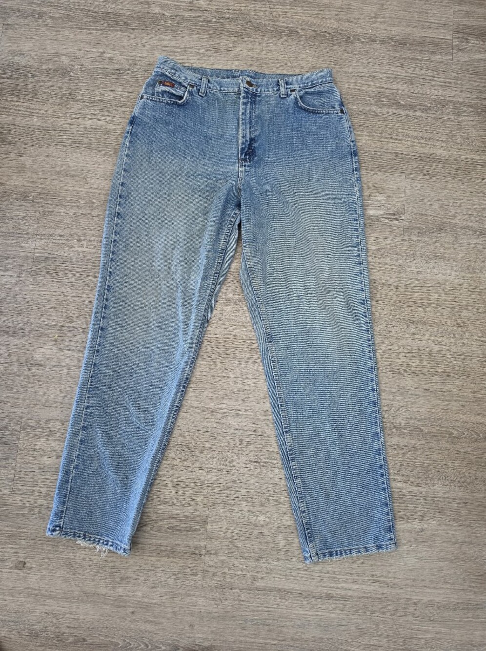 Vintage Lee Light Blue Washed Denim Mom Jeans - Classic Straight Style